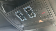 Land Rover Defender 3.0 D250 X-Dynamic SE 110 5dr Auto Diesel Estate